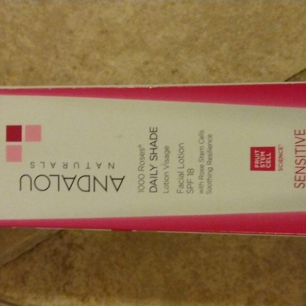 1000 Roses Lotion - Picture 13 of 16